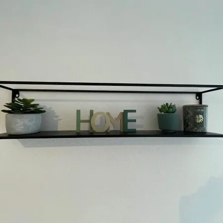 Apartment In Near The Beach, Cleaning Included
