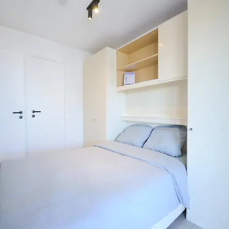 In Near The Beach, Cleaning Included Apartment *