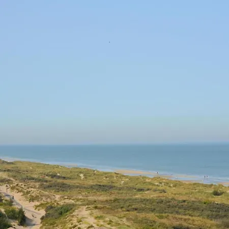 In Near The Beach, Cleaning Included Apartment Oostduinkerke