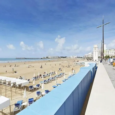 In Near The Beach, Cleaning Included *
